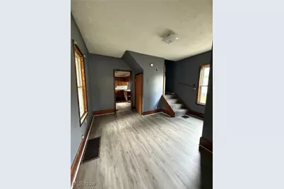 413 Newton Avenue NW, Canton, OH 44703 - Photo 2