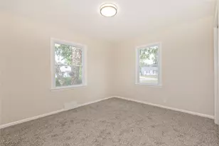 1590 Dennis Dr, Wickliffe, OH 44092 - Photo 32