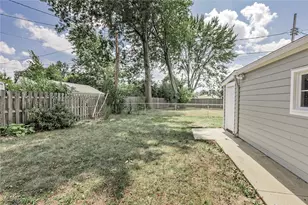 1590 Dennis Dr, Wickliffe, OH 44092 - Photo 38