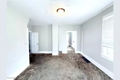 1511 2nd Street NE, Canton, OH 44704 - Photo 4