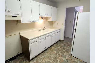 668 Westbrook Court, Ravenna, OH 44266 - Photo 10