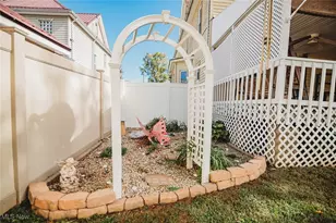 209 Elm St, Belpre, OH 45714 - Photo 38