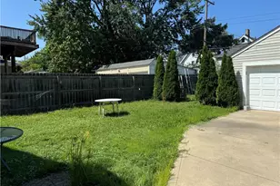 10404 Joan Ave, Loveland, OH 44111 - Photo 8