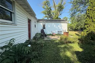 815 S Nearing Cir, Geneva, OH 44041 - Photo 6