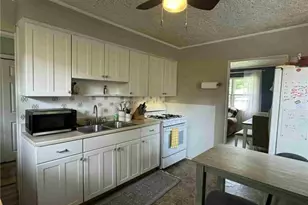 675 E 8th St, Salem, OH 44460 - Photo 6