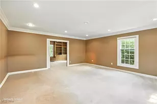 3721 Sanctuary Dr, Bath, OH 44333 - Photo 18