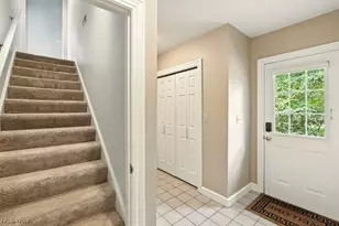 3721 Sanctuary Dr, Bath, OH 44333 - Photo 32