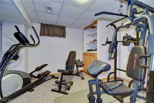 247 Kent Cir NE, New Philadelphia, OH 44663 - Photo 22