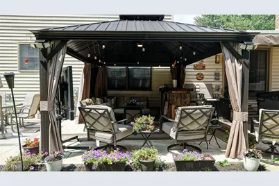 247 Kent Circle NE, New Philadelphia, OH 44663 - Photo 30