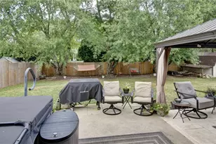 247 Kent Cir NE, New Philadelphia, OH 44663 - Photo 28