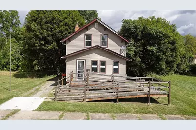 148 Saint Louis Avenue, Youngstown, OH 44507 - Photo 1
