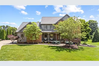 8510 Deacon Avenue NW, North Canton, OH 44720 - Photo 2