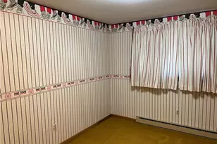 1354 Independence Cir SE, New Philadelphia, OH 44663 - Photo 8