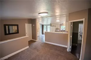 4594 Center Rd, Andover, OH 44003 - Photo 12