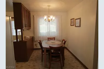 131 Forest Road, Weirton, WV 26062 - Photo 8