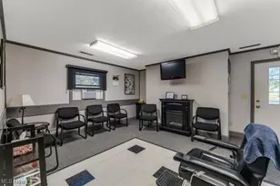 112 Vine St, Wellington, OH 44090 - Photo 6