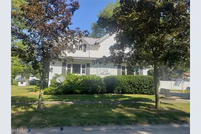 112 Vine Street, Wellington, OH 44090 - Photo 1