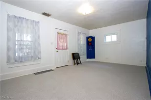 219 W Washington St, Ashland, OH 44805 - Photo 6