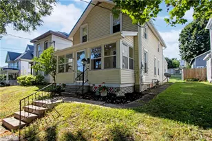 219 W Washington St, Ashland, OH 44805 - Photo 2