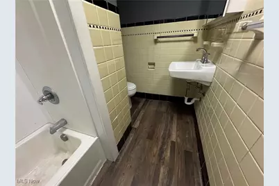 722 Broadway Street, Martins Ferry, OH 43935 - Photo 10