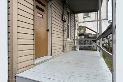 722 Broadway Street, Martins Ferry, OH 43935 - Photo 2