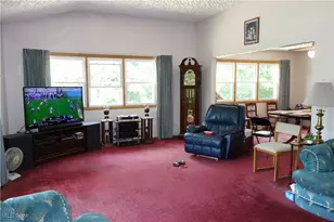 4943 Mayfair Rd, Green, OH 44720 - Photo 14