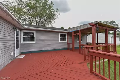 18066 Hillcrest Drive, Lake Milton, OH 44429 - Photo 24