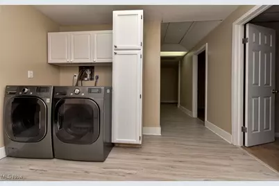 18066 Hillcrest Drive, Lake Milton, OH 44429 - Photo 16