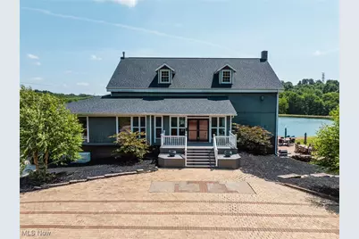 5593 Hudson Drive SW, Navarre, OH 44662 - Photo 1