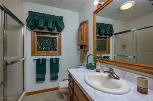 986 S Azalea Blvd, Barberton, OH 44203 - Photo 18