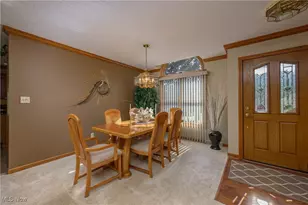 986 S Azalea Blvd, Barberton, OH 44203 - Photo 12