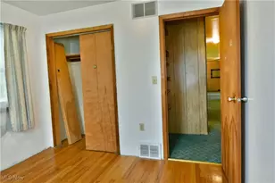 2566 Warren Burton Rd, Worthington, OH 44470 - Photo 32