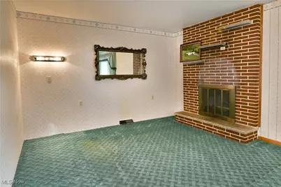 2566 Warren Burton Road, Worthington, OH 44470 - Photo 14