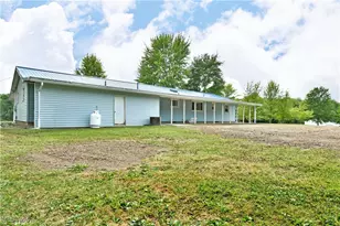 2566 Warren Burton Rd, Worthington, OH 44470 - Photo 42