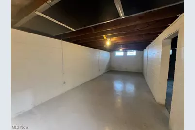 701 E 315th Street, Willowick, OH 44095 - Photo 20