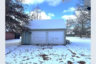 6926 Mackenzie Road, Olmsted Falls, OH 44138 - Photo 6