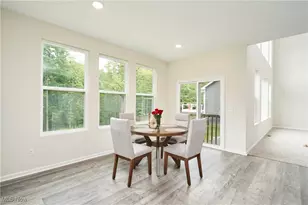 2865 Galway Dr, Brunswick Hills, OH 44212 - Photo 10