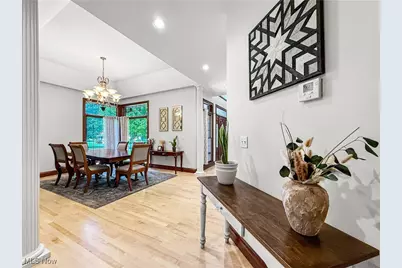 9 Henderson Lane, Williamstown, WV 26187 - Photo 4