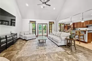 9 Henderson Ln, Williamstown, WV 26187 - Photo 10