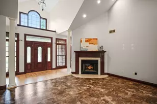 9 Henderson Ln, Williamstown, WV 26187 - Photo 12