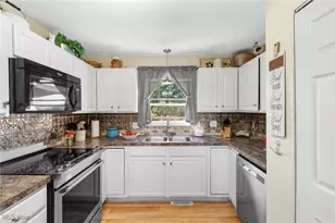 9208 Thorpe Rd, Berlin Heights, OH 44814 - Photo 10