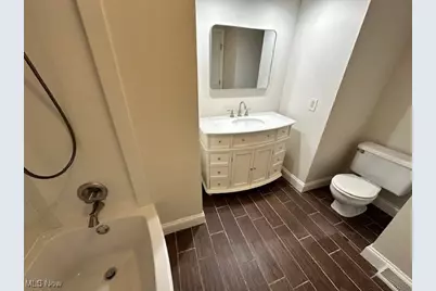 938 Trimble Place, Sagamore Hills, OH 44067 - Photo 18