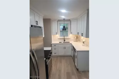 1231 Hereford Road, Cleveland Heights, OH 44118 - Photo 12