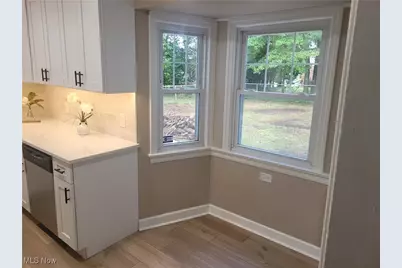 1231 Hereford Road, Cleveland Heights, OH 44118 - Photo 16