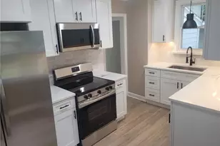 1231 Hereford Rd, Cleveland Heights, OH 44118 - Photo 14