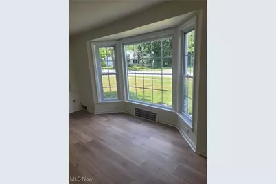 1231 Hereford Road, Cleveland Heights, OH 44118 - Photo 4