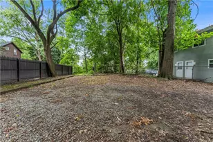 668 Sherman St, Akron, OH 44311 - Photo 18