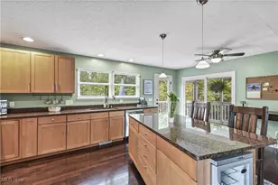 2839 Gates Ct, Grandview Heights, OH 44147 - Photo 10