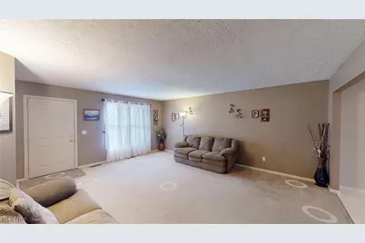 3174 Wolf Run #2, Ravenna, OH 44266 - Photo 8