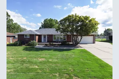 461 Park Drive, Campbell, OH 44405 - Photo 1